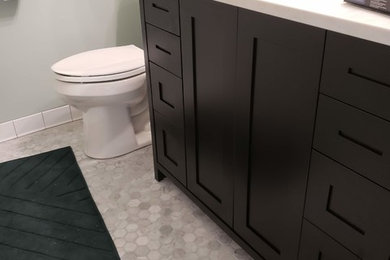 Example of a bathroom design in Other