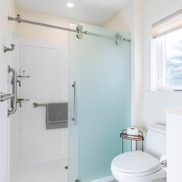 In-Law Suite, Holliston