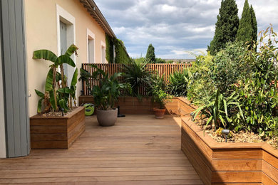 Contemporary terrace in Montpellier.