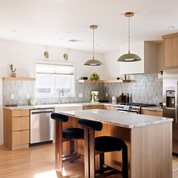 mid-century meets transitional home in Glendale, CA