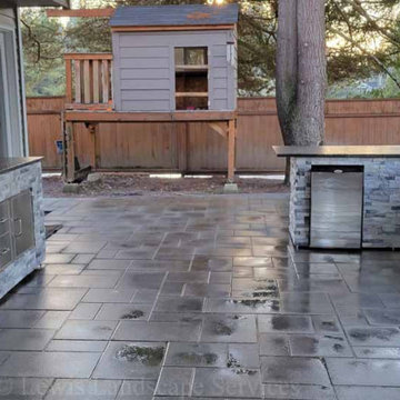 Hofrichter Patio, Covered Structure, Outdoor Kitchen & Fire Table Hillsboro 2022