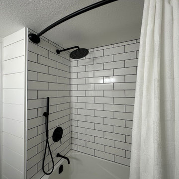 Complementary Contrasting Bathroom