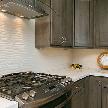 Encinitas Kitchen Remodel Gas Stove and Range Hood