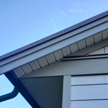 Traditional House Siding Renovation in Winnipeg