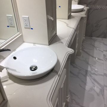 custom made house in Richmond Hill(walkin closet, vanity, wall unit)