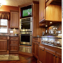Kitchen.... Double ovens