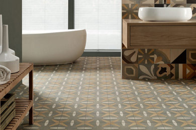 Bathroom - porcelain tile bathroom idea in Miami