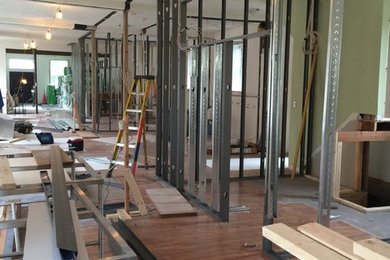 Example of a large minimalist home design design in DC Metro