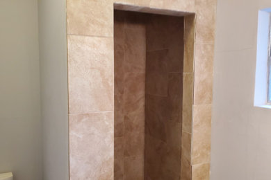 Example of a bathroom design in Austin