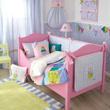 Claire's Toddler Bed