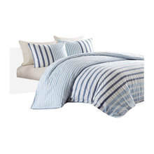 Bedding beach