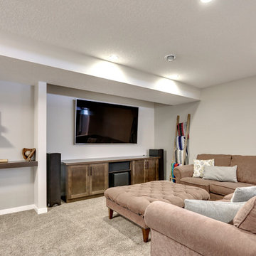 Douglasbank - Lavish Craftsman Kitchen, Wetbar and Basement Development