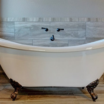 master bath tub