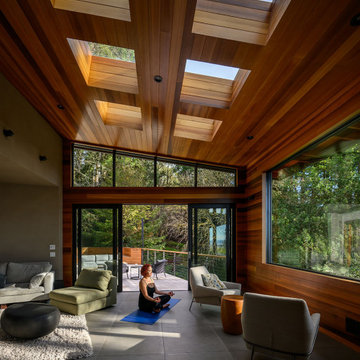 Mid-Century Sanctuary
