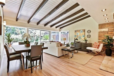 Transitional family room photo in Orange County