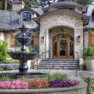 Lafayette Residence