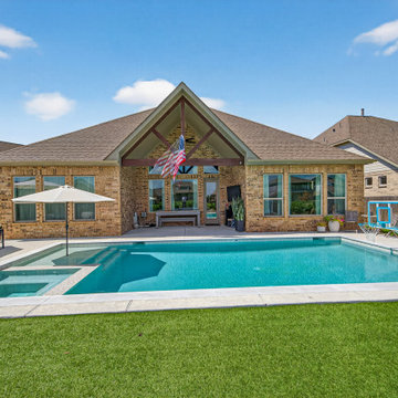 Lake Oasis • Katy, Texas