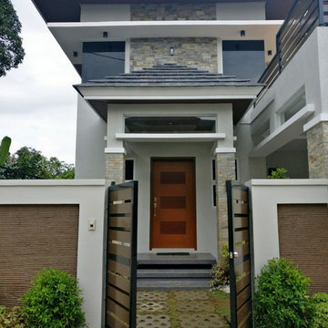 Brion - 2-Storey with Attic House