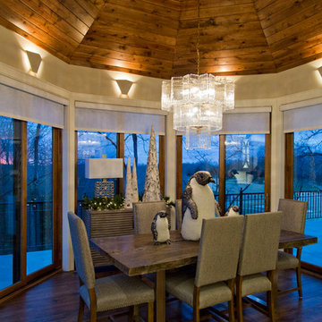 A Holiday House By Wilson Lighting's Lashell Hall