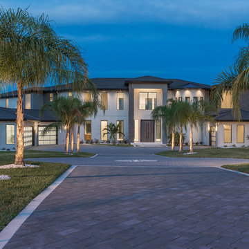 Florida Modern Custom Home by Orlando Custom Homebuilder Jorge Ulibarri
