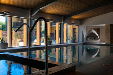 Contemporary swimming pool in Gloucestershire.