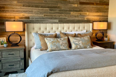 Bedroom - bedroom idea in Denver