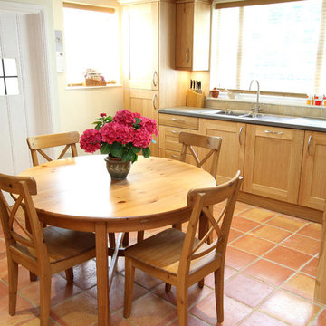 Traditional Oak Shaker Kitchen