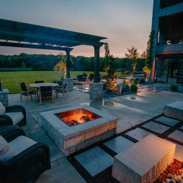 Large Scale Modern, Columbia MO