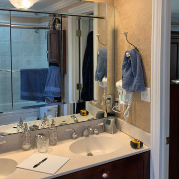 Black & White Buffalo Grove Bath