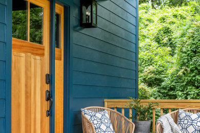 Entryway - transitional entryway idea in Atlanta