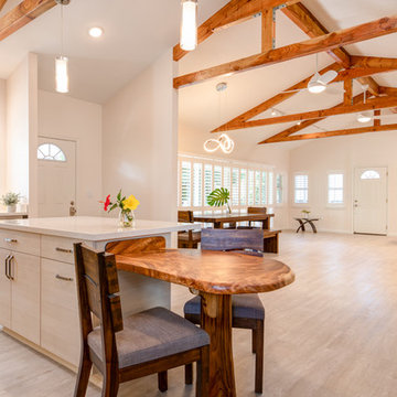 Kaimuki Farmhouse
