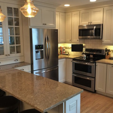 Kitchen Eating Area