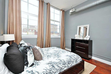 Bedroom - contemporary bedroom idea in Philadelphia