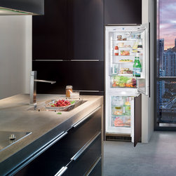 HC 1070 - Refrigerators
