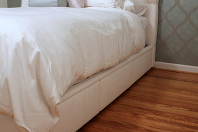 Transitional bedroom photo in Toronto