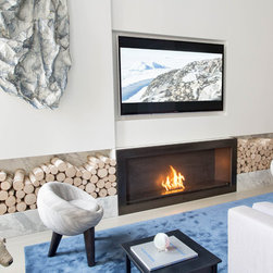 Two Bridges Residence - Indoor Fireplaces