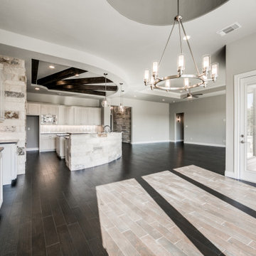Transitional: 3,069 ft²/4 bd/3.5 bth/1ST
