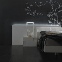 Nightfly Night Stand by Rossetto - Nightstands And Bedside Tables