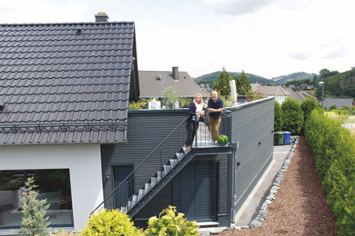 Moderner Balkon in Sonstige