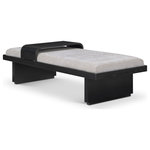 Meridian Furniture - Arlington Chenille Fabric Upholstered Bench, Grey, Black Finish - Bring home this versatile grey Arlington chenille fabric bench, a fusion of comfort and functionality and form meets function. Upholstered in soft grey chenille fabric that feels great against the skin and is easy to care for, this cozy, luxurious bench has a solid wood base with a rich black finish for sturdiness, durability, and timeless appeal. A moveable sliding wooden tray on this mid-century modern bench offers both convenience and versatility for your space.