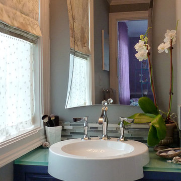 Old York 24th Annual Decorator Show House: Teen Bath