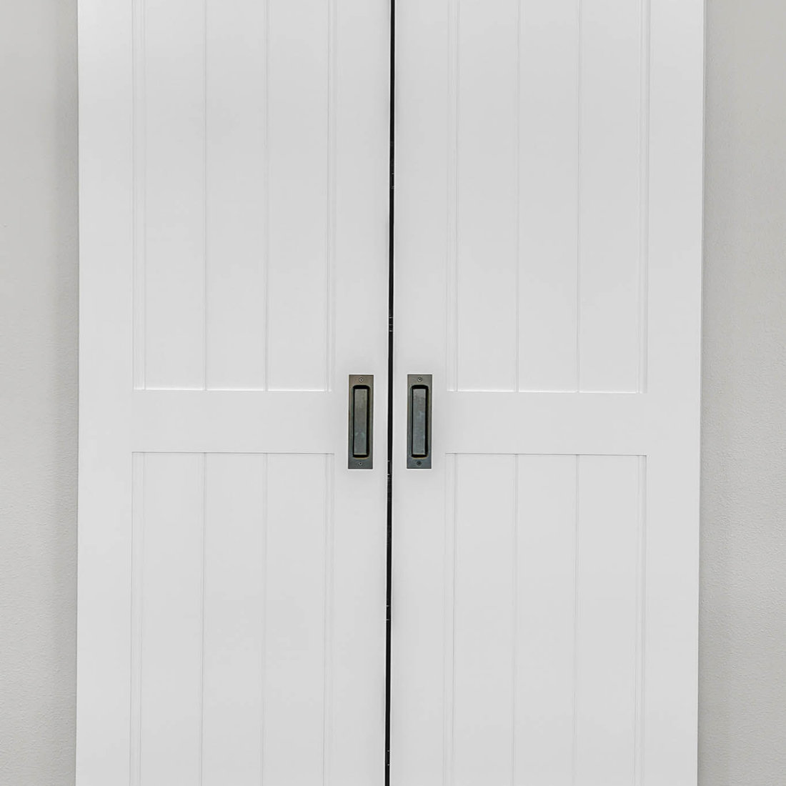 Pantry Barn Doors & Farmhouse Dining Table