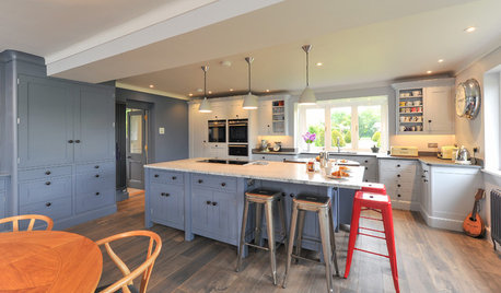 Kitchen of the Week: Colourful Curving Cabinetry in a Sussex Kitchen