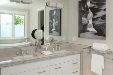 Inspiration for an eclectic bathroom remodel in San Francisco