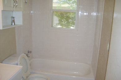 Example of a minimalist bathroom design in Oklahoma City