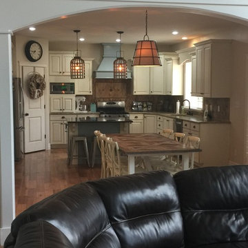 Gorgeous Kitchen Paint Project
