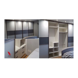 High gloss sliding door wardrobe - Wardrobes and Armoires
