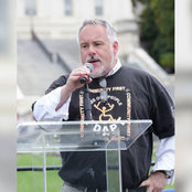 Bruce Darling's photo