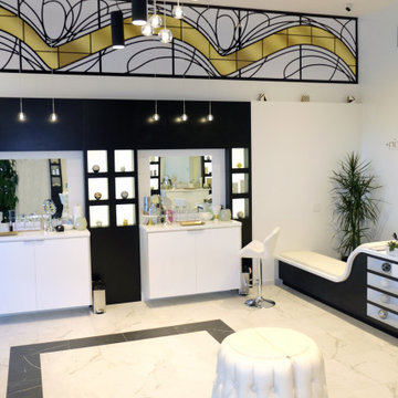 Demonstration station