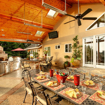 Green Residence Outdoor Bar